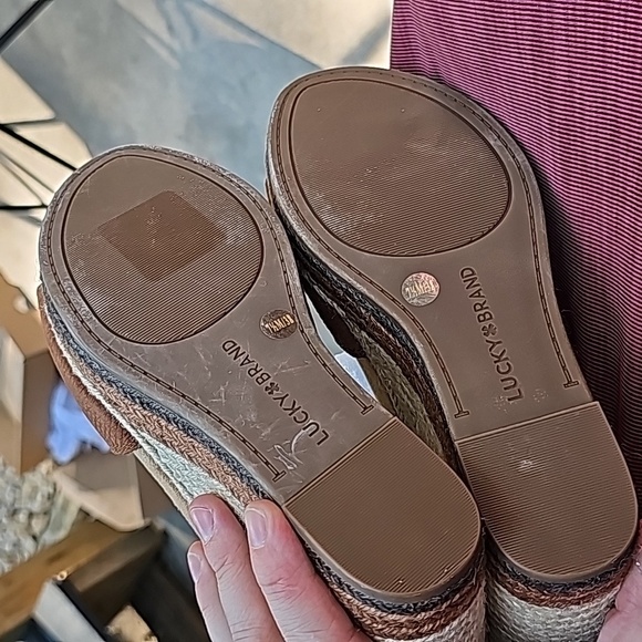 Lucky Brand Yejida Espadrille Wedge Sandal - Maple Sugar Nubuck Leather 7.5 M - Picture 5 of 6